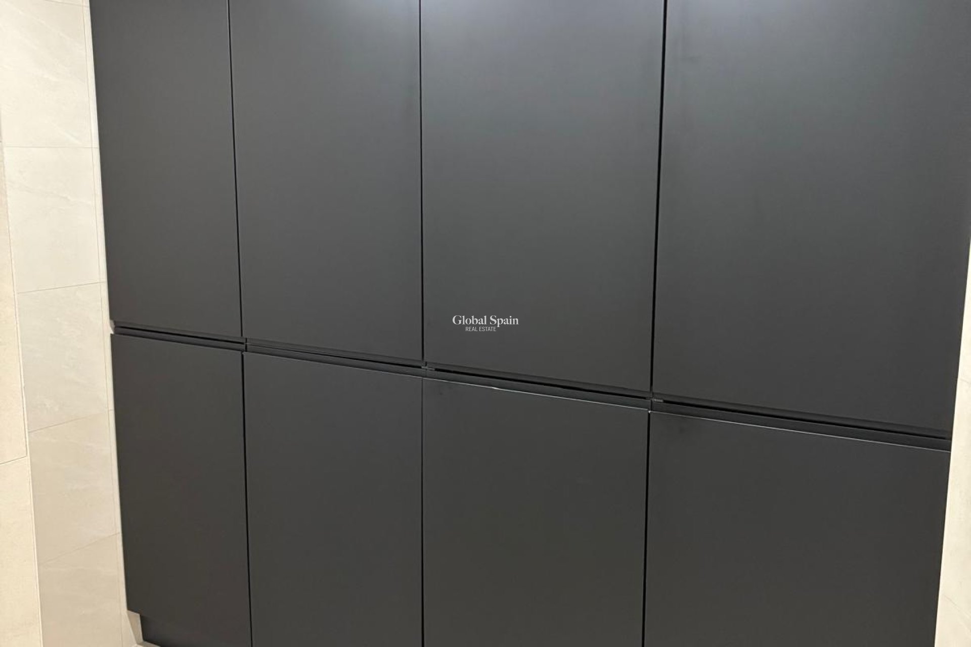 Resale - APARTMENT -
TORREVIEJA - Center