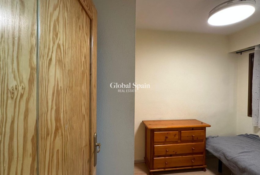 Resale - APARTMENT -
TORREVIEJA - Center