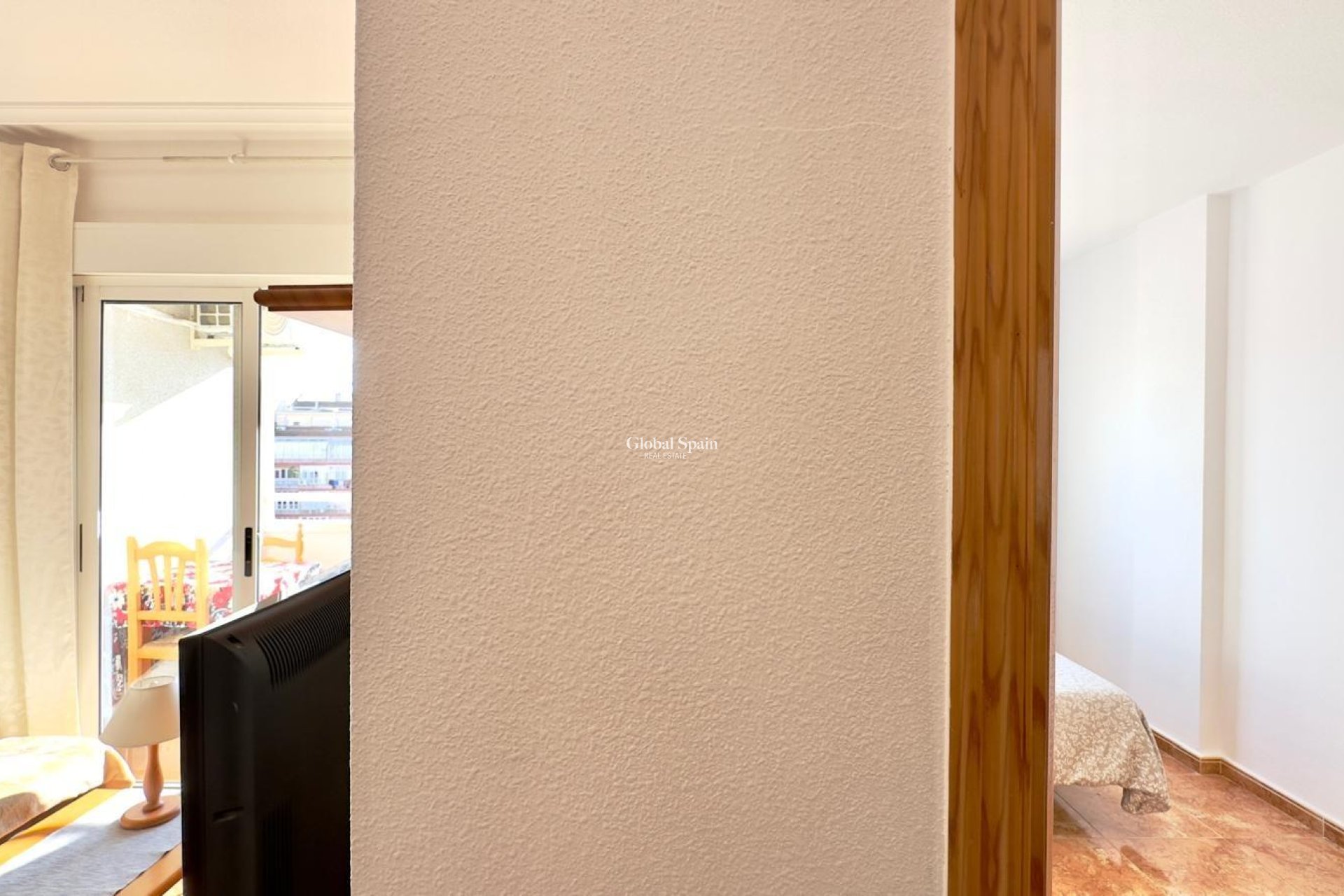 Resale - APARTMENT -
TORREVIEJA - Center