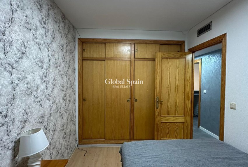 Resale - APARTMENT -
TORREVIEJA - Center