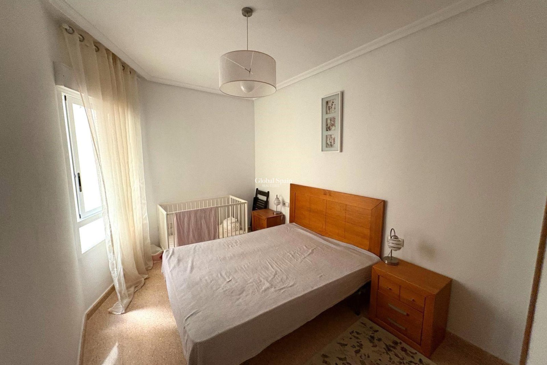 Resale - APARTMENT -
TORREVIEJA - Center