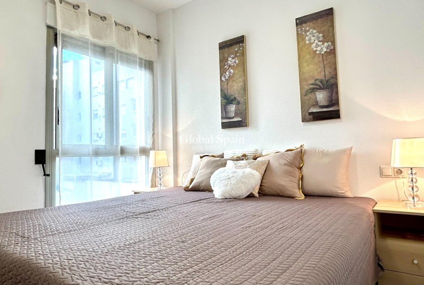 Resale - APARTMENT -
TORREVIEJA - Center