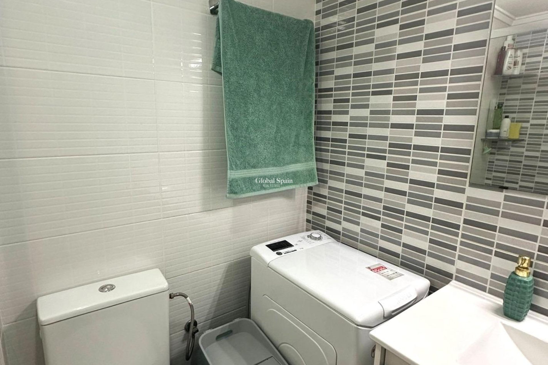 Resale - APARTMENT -
TORREVIEJA - Center