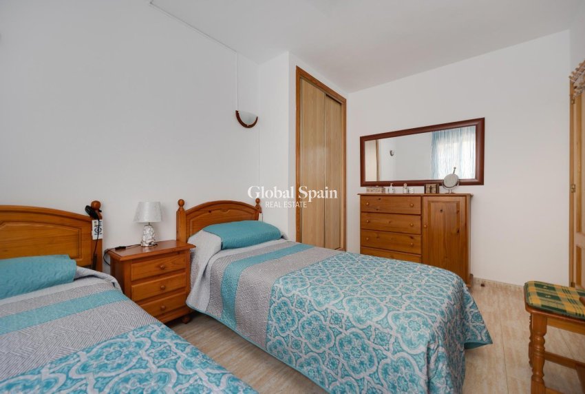 Resale - APARTMENT -
TORREVIEJA - Center