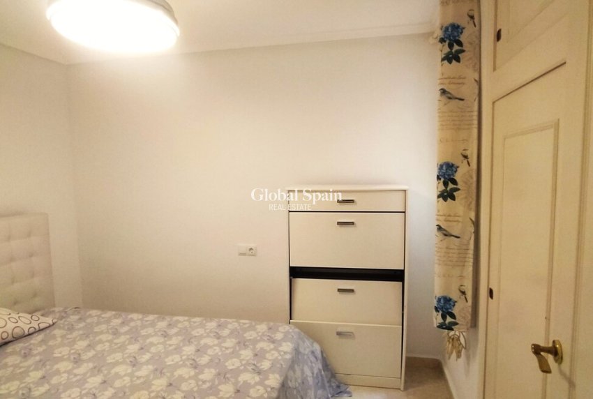 Resale - APARTMENT -
TORREVIEJA - Center