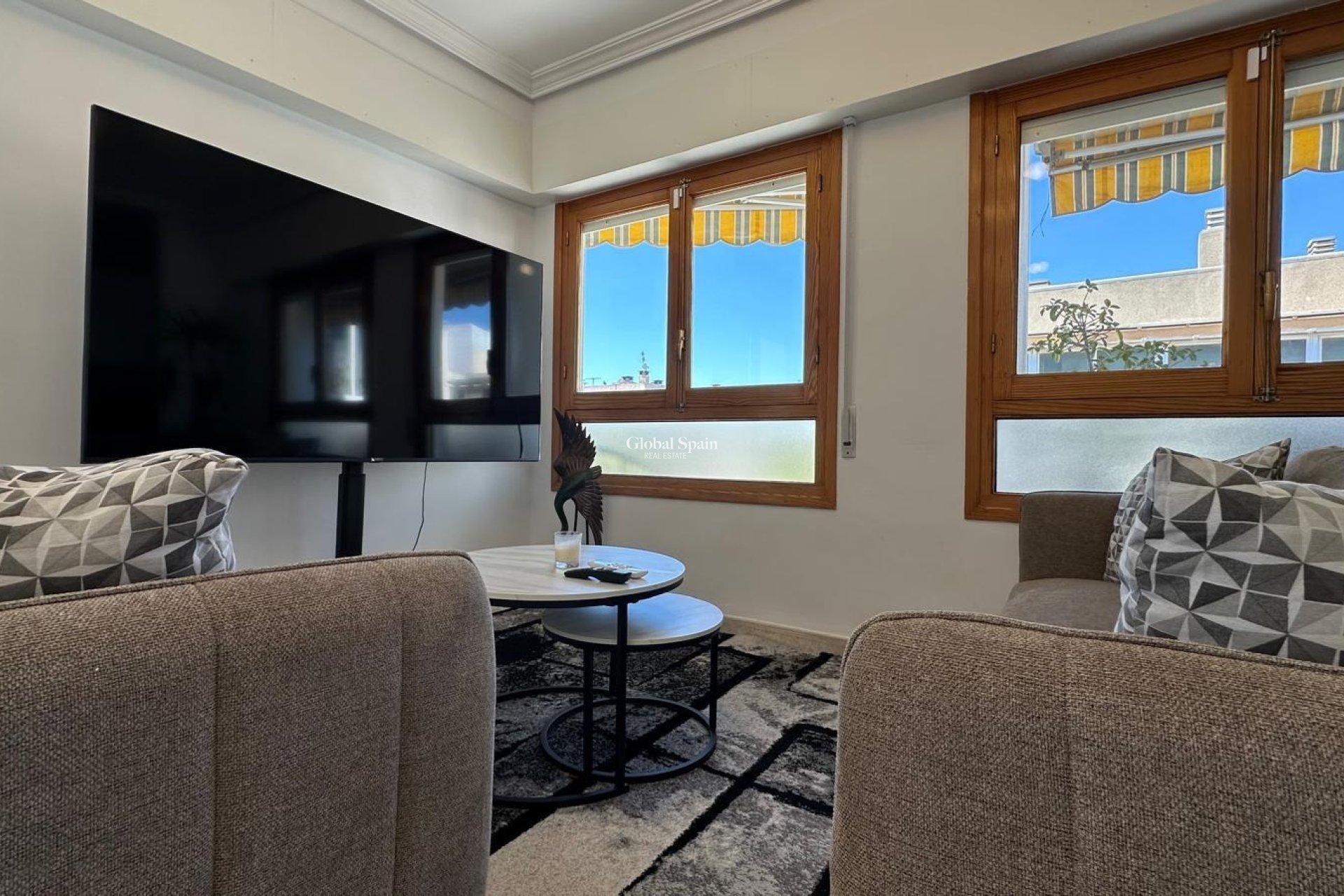 Resale - APARTMENT -
TORREVIEJA - Center