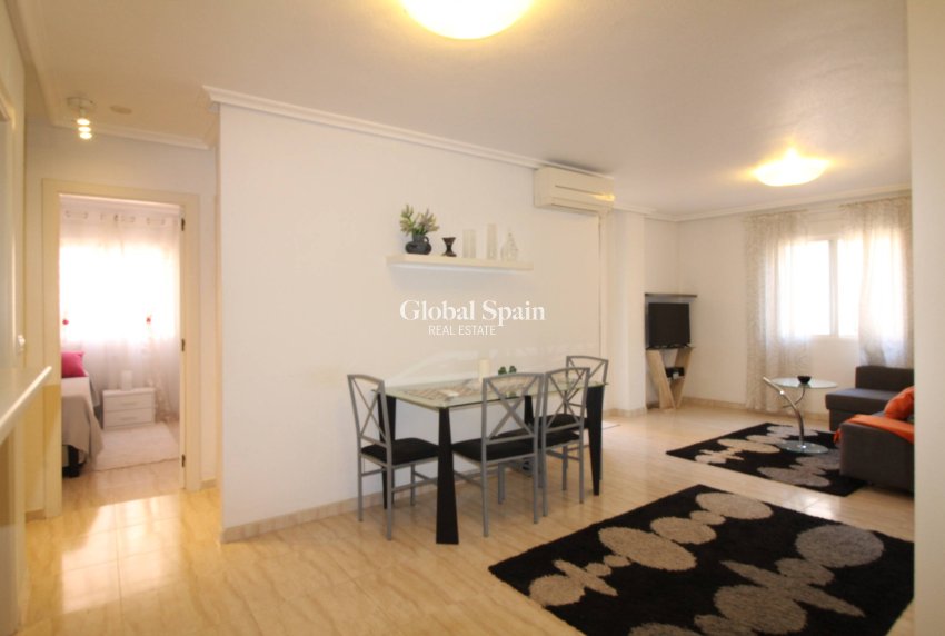 Resale - APARTMENT -
TORREVIEJA - Center