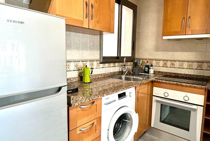 Resale - APARTMENT -
TORREVIEJA - Center