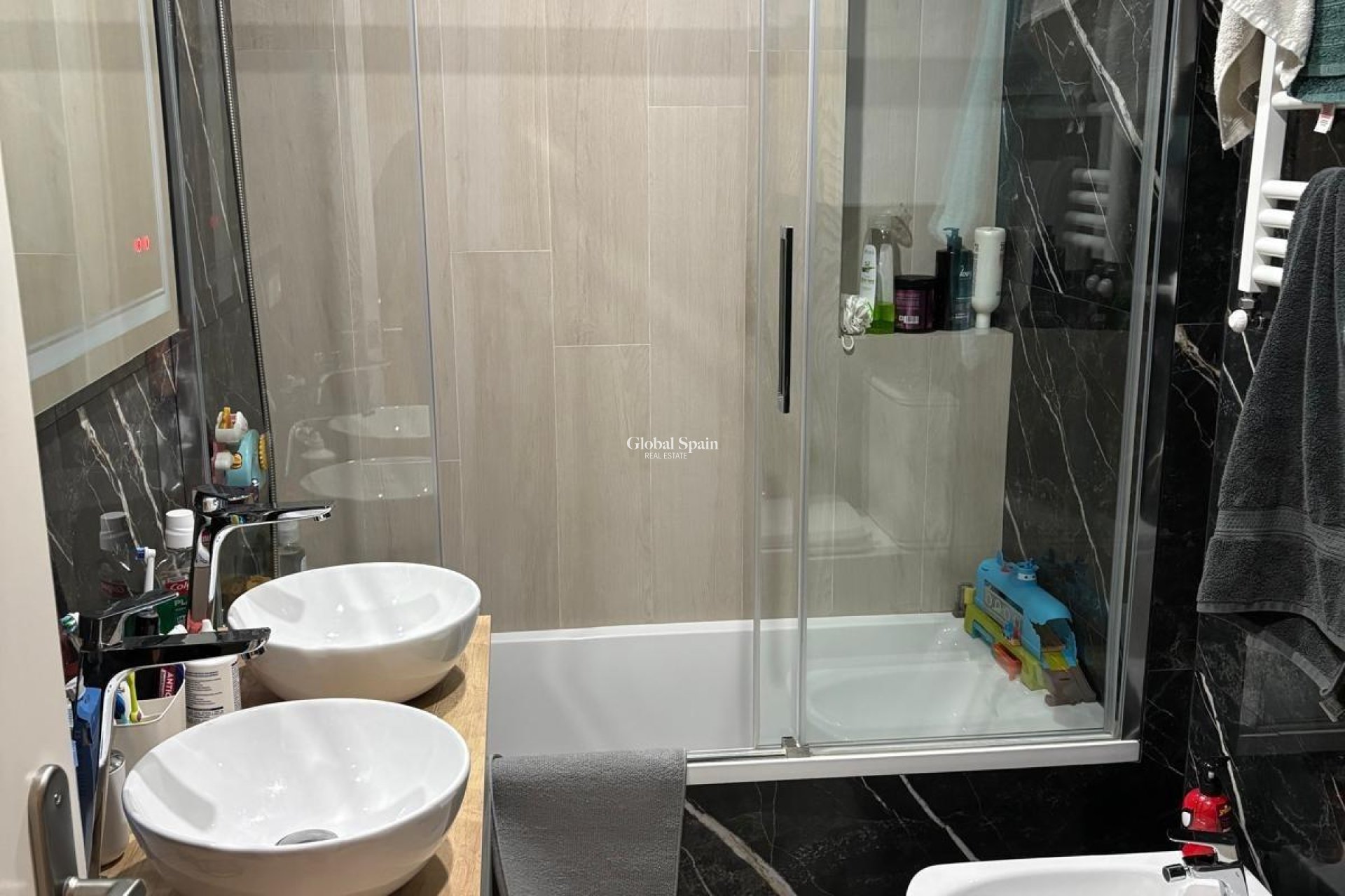 Resale - APARTMENT -
TORREVIEJA - Center