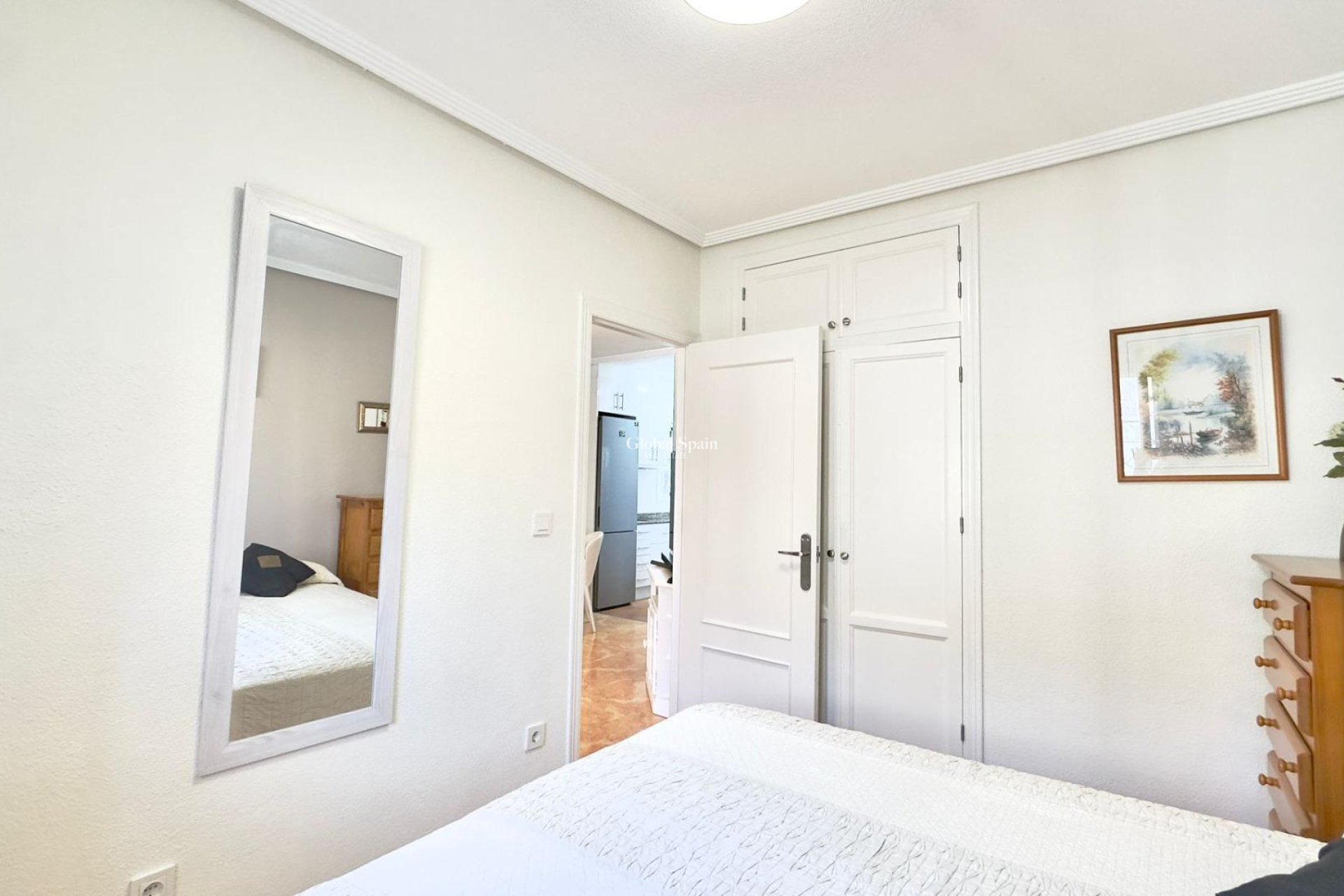 Resale - APARTMENT -
TORREVIEJA - Center