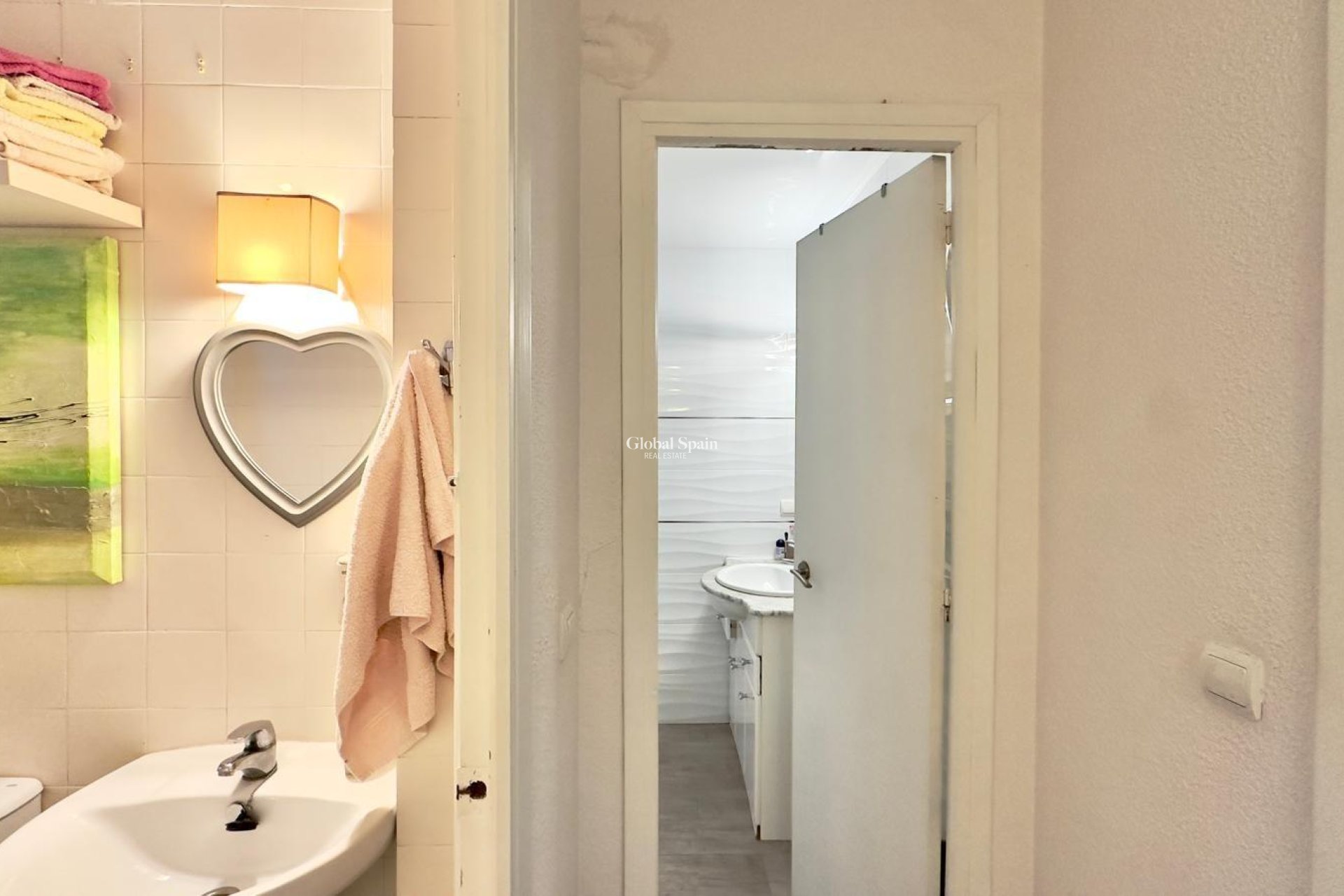 Resale - APARTMENT -
TORREVIEJA - Center