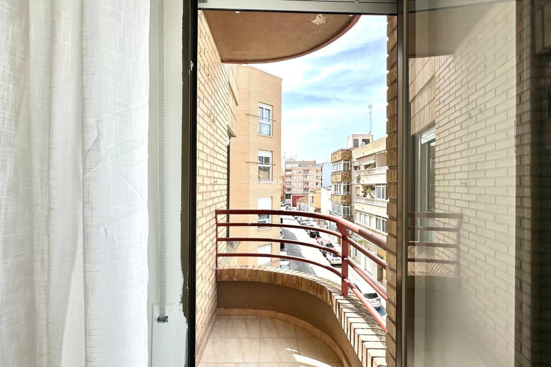 Resale - APARTMENT -
TORREVIEJA - Center