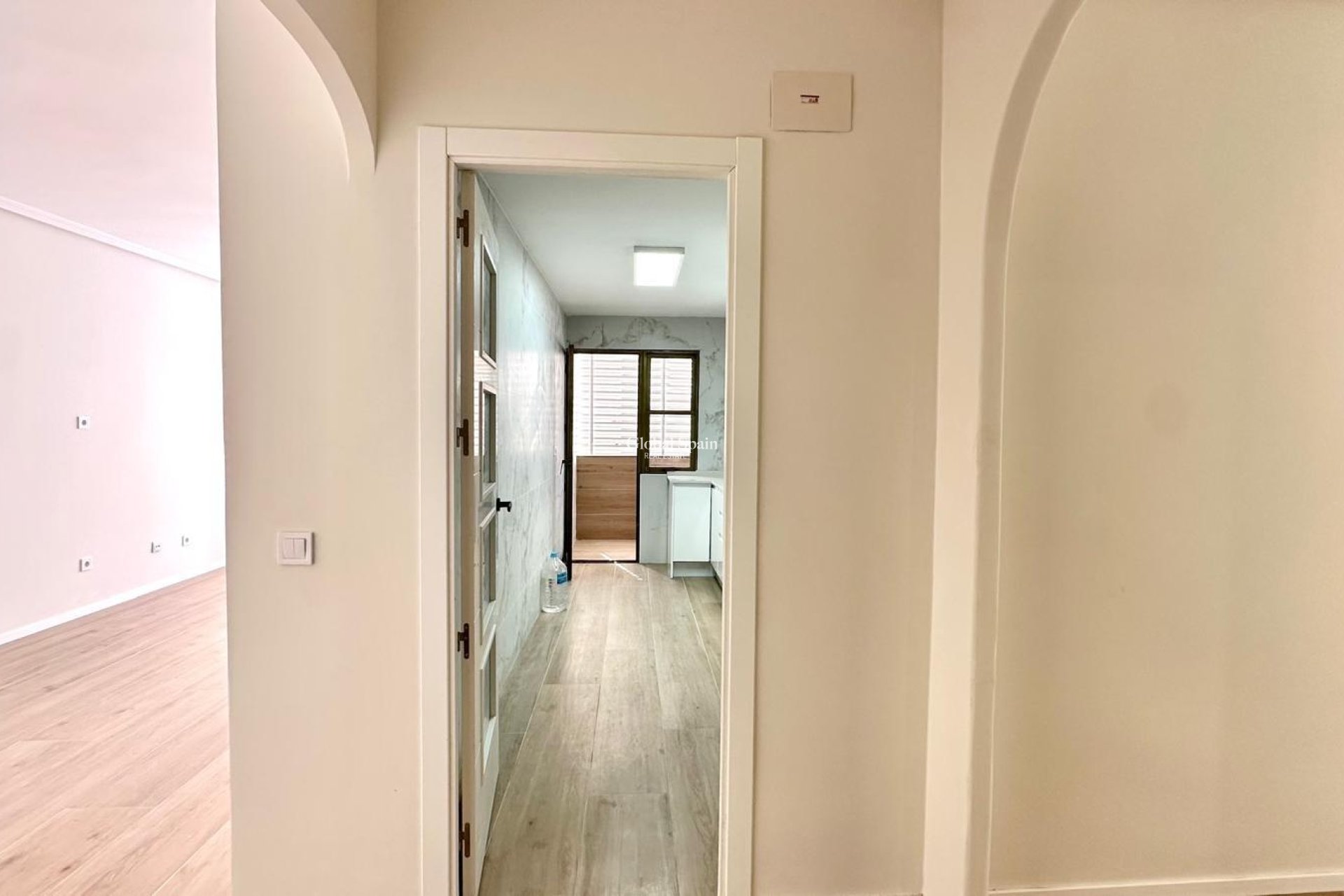 Resale - APARTMENT -
TORREVIEJA - Center