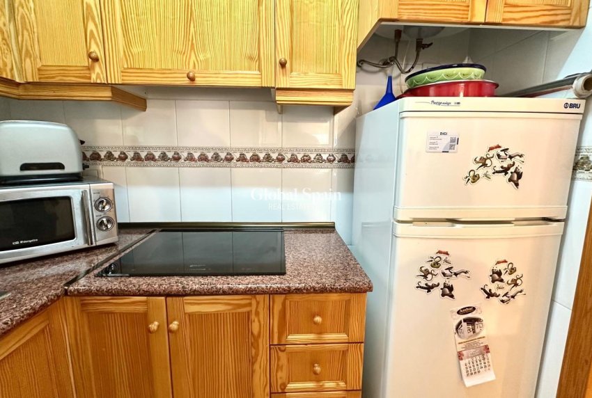 Resale - APARTMENT -
TORREVIEJA - Center
