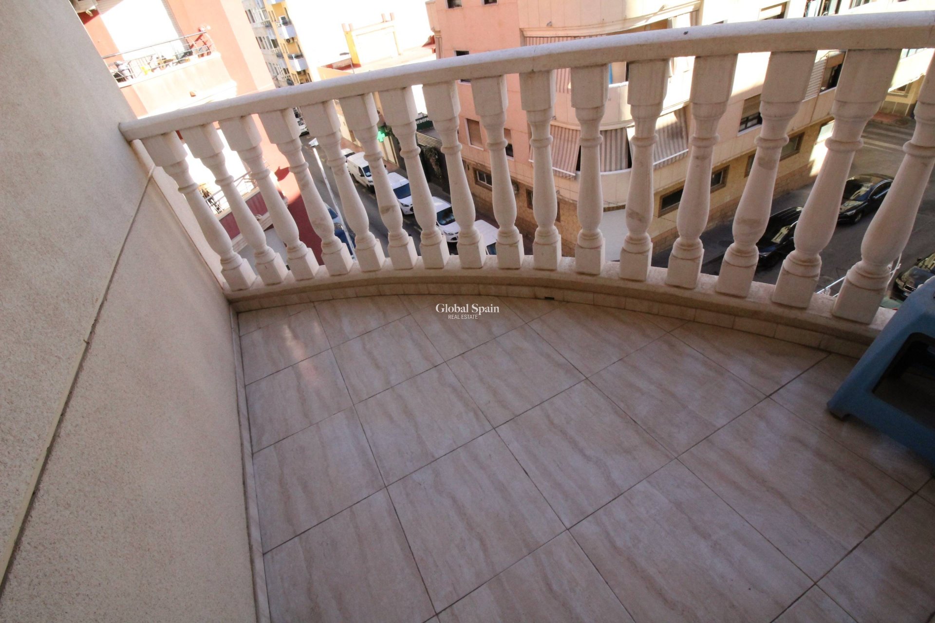 Resale - APARTMENT -
TORREVIEJA - Center