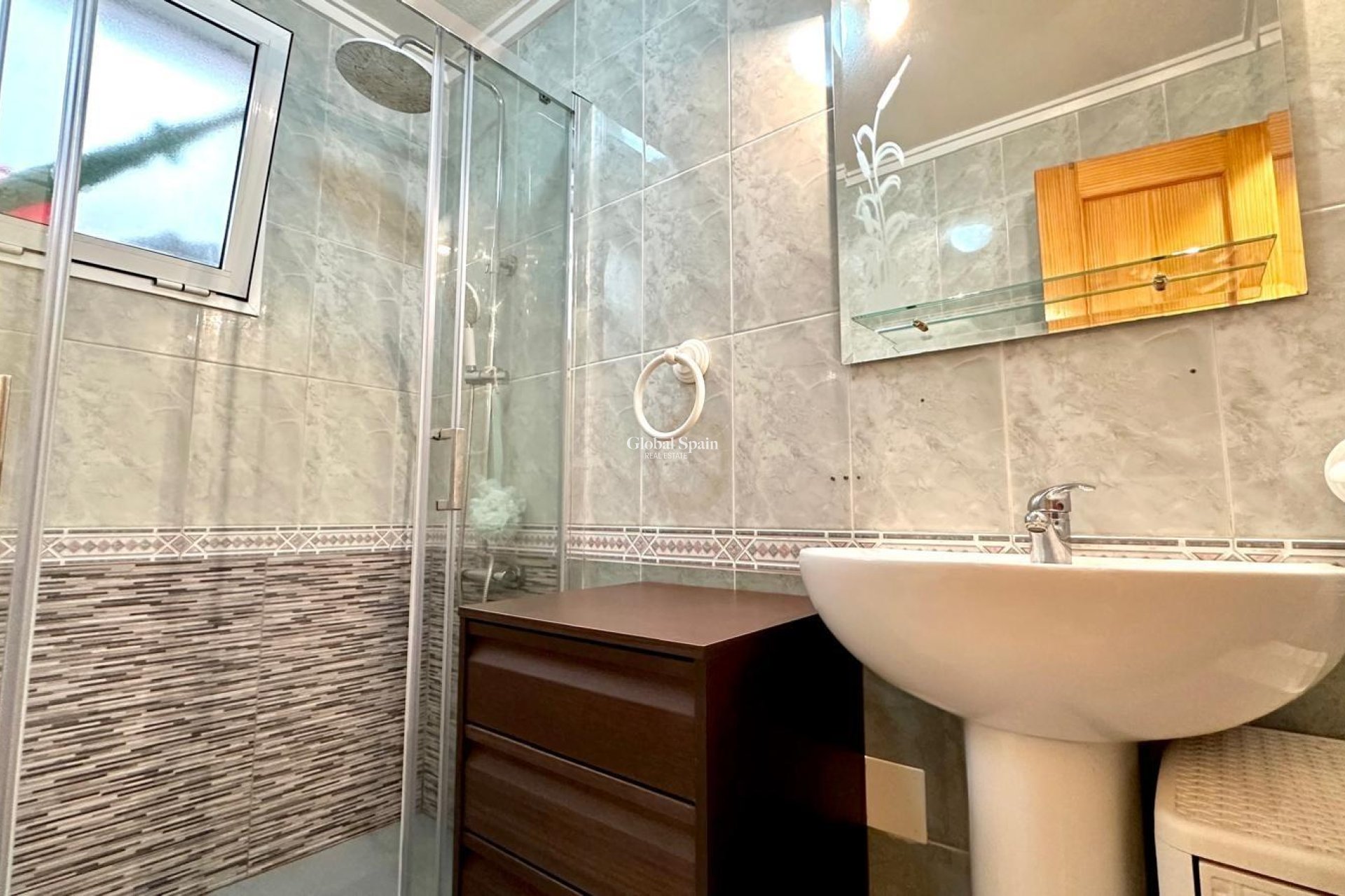 Resale - APARTMENT -
TORREVIEJA - Center