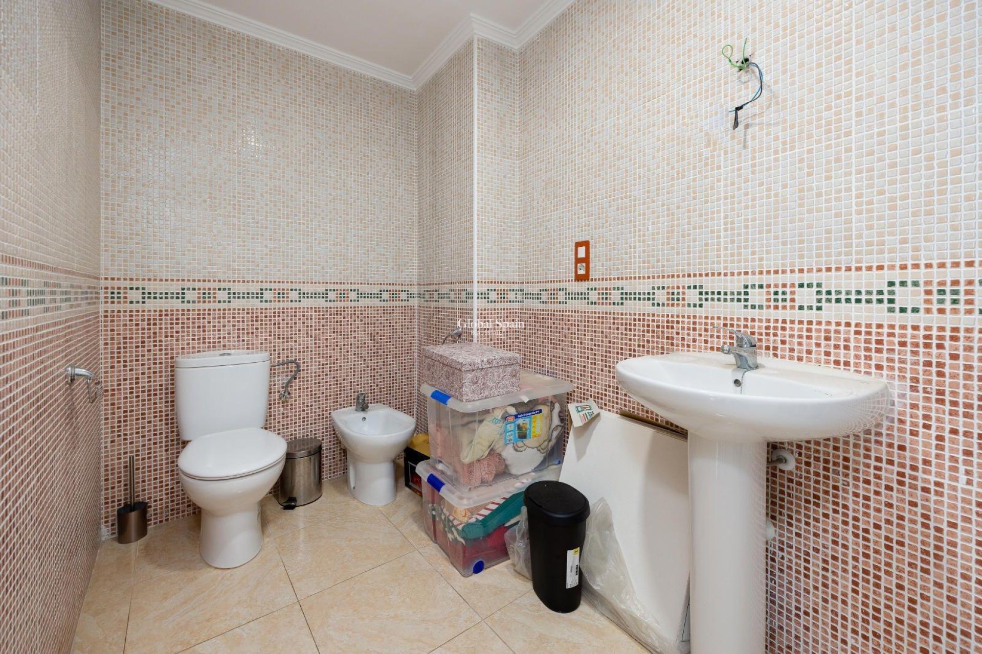 Resale - APARTMENT -
TORREVIEJA - Center