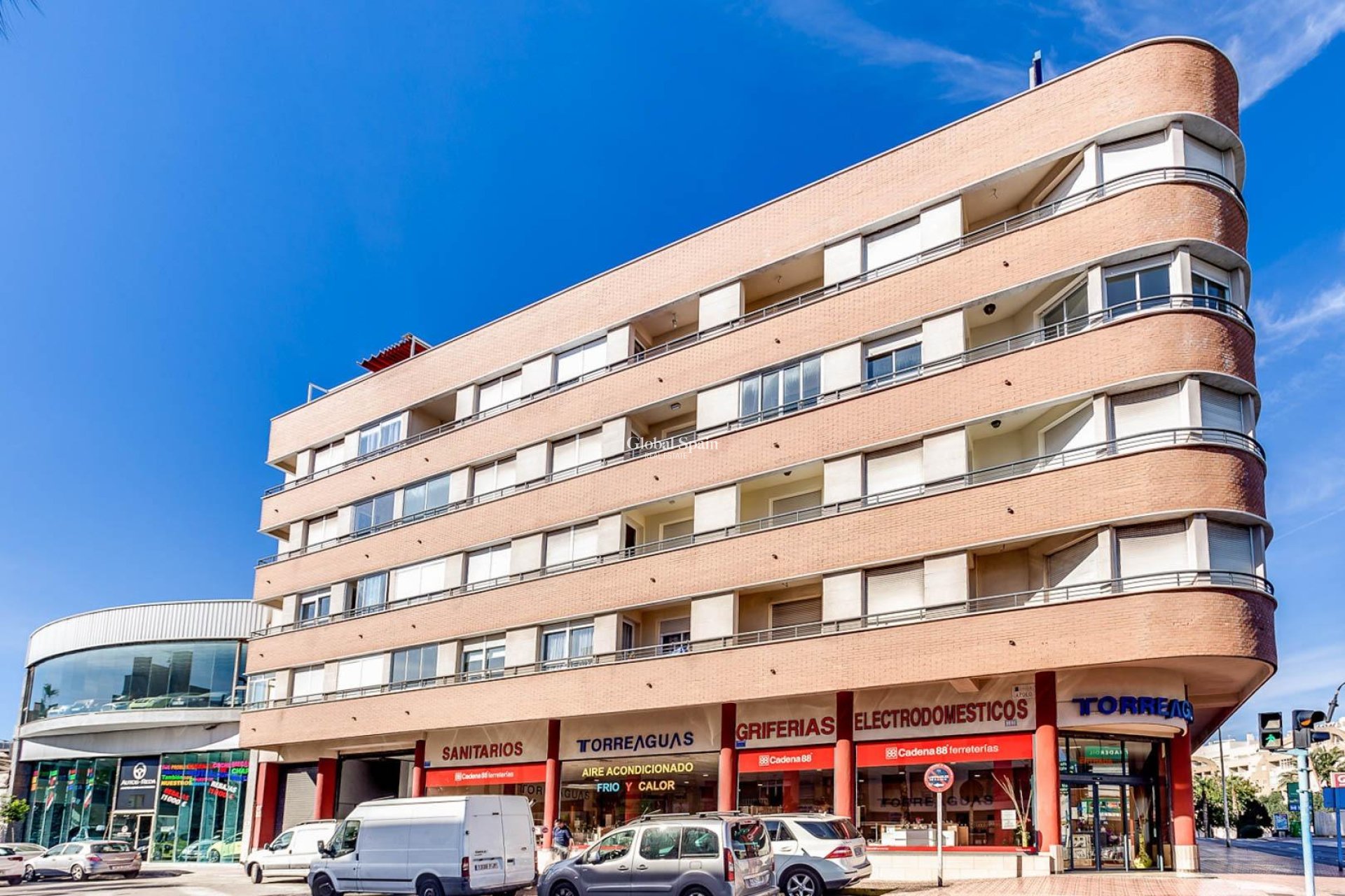 Resale - APARTMENT -
TORREVIEJA - Center