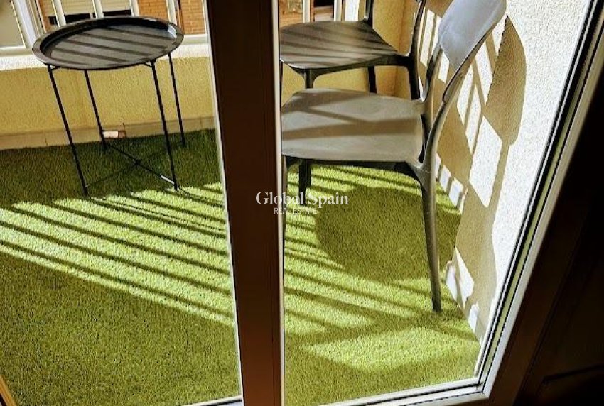 Resale - APARTMENT -
TORREVIEJA - Center