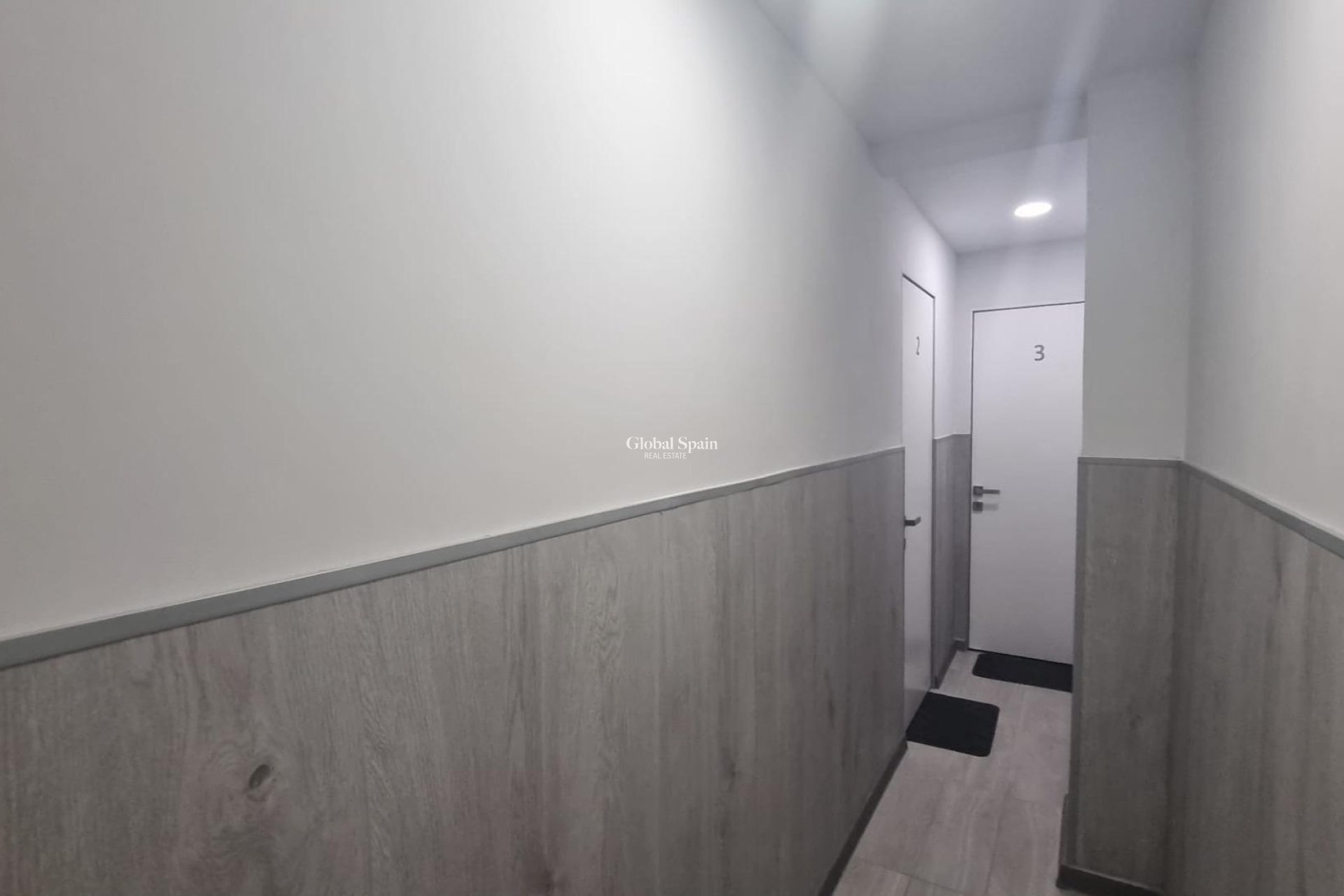 Resale - APARTMENT -
TORREVIEJA - Center
