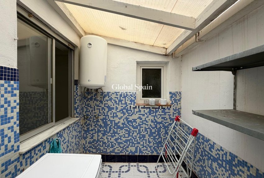Resale - APARTMENT -
TORREVIEJA - Center