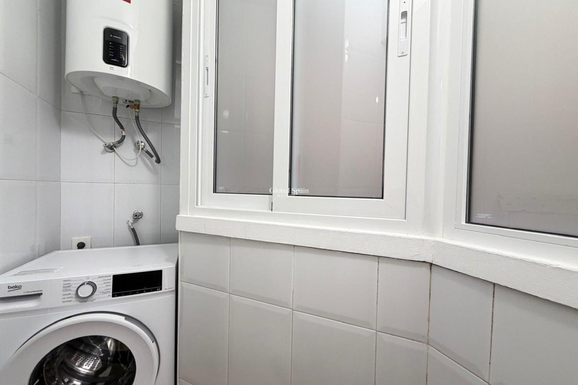 Resale - APARTMENT -
TORREVIEJA - Center