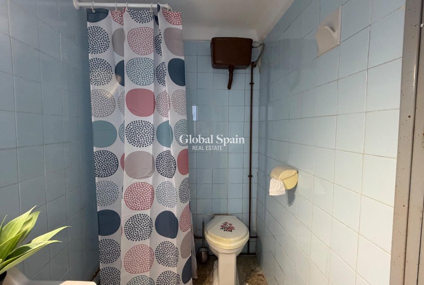 Resale - APARTMENT -
TORREVIEJA - Center