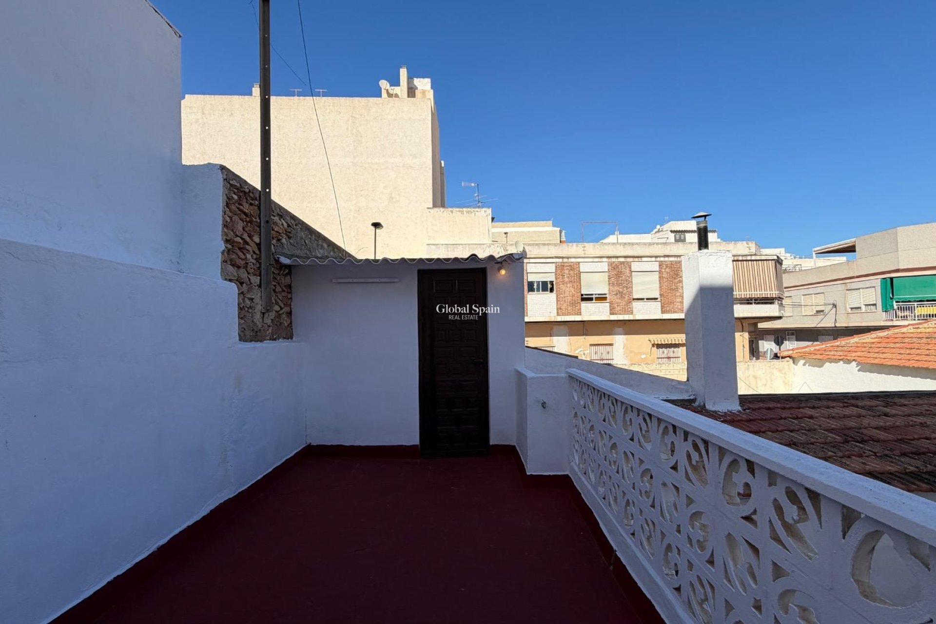 Resale - APARTMENT -
TORREVIEJA - Center