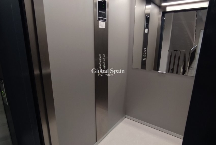 Resale - APARTMENT -
TORREVIEJA - CENTRE PLAYA DEL CURA LAS PISCINAS