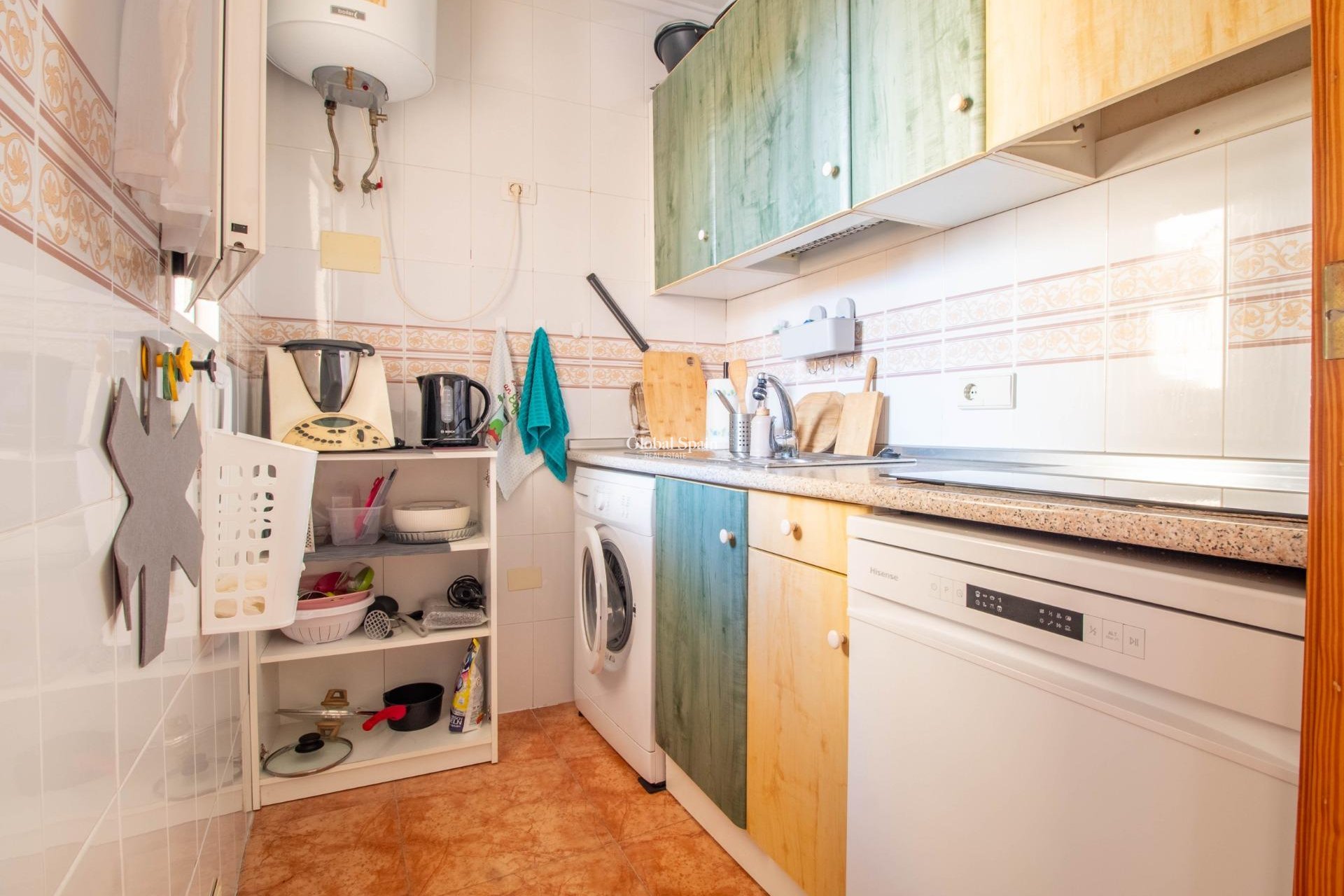 Resale - APARTMENT -
TORREVIEJA - Centro