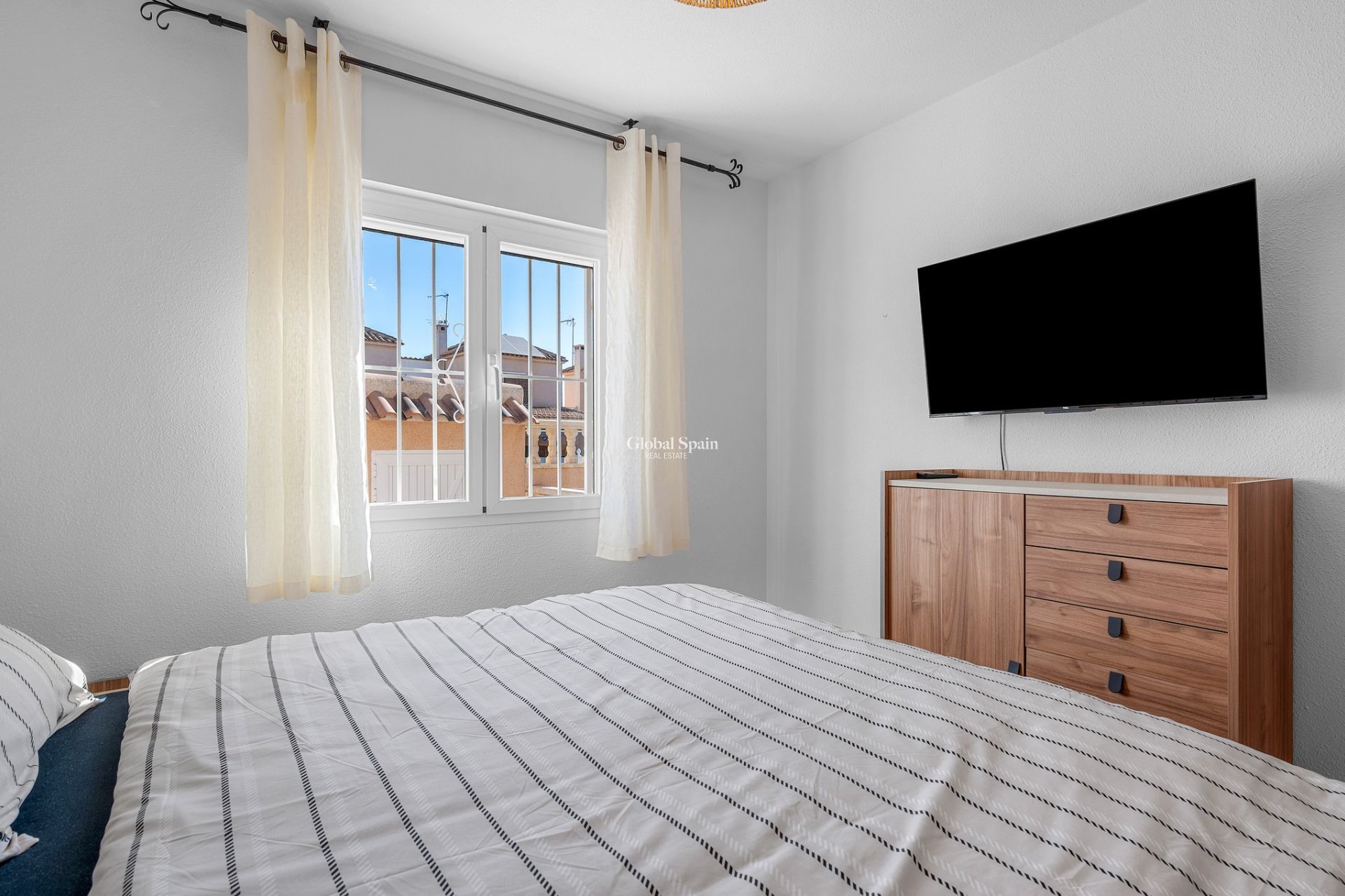 Resale - APARTMENT -
TORREVIEJA - Costa Blanca South