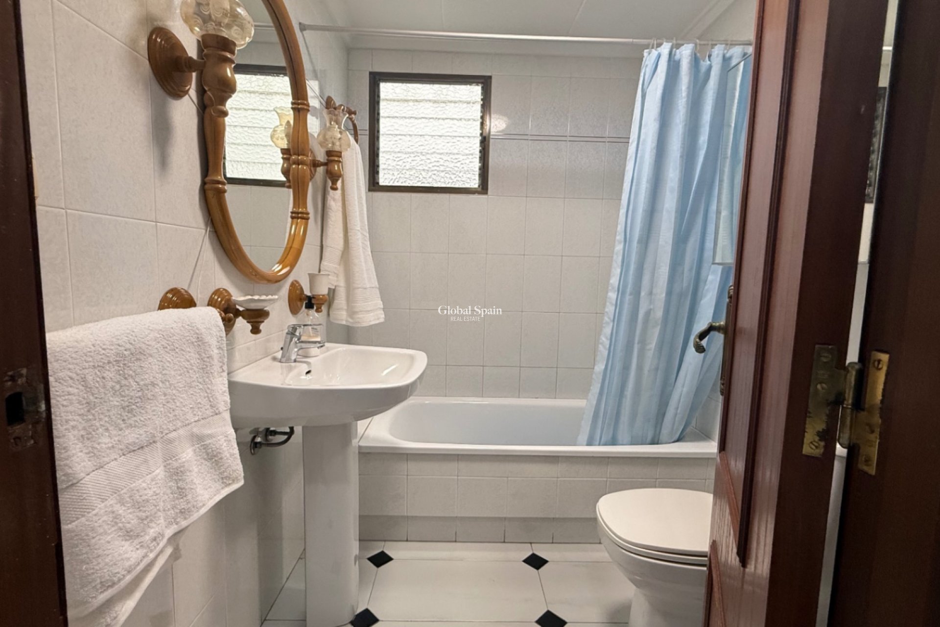 Resale - Apartment -
TORREVIEJA - Costa Blanca Sur