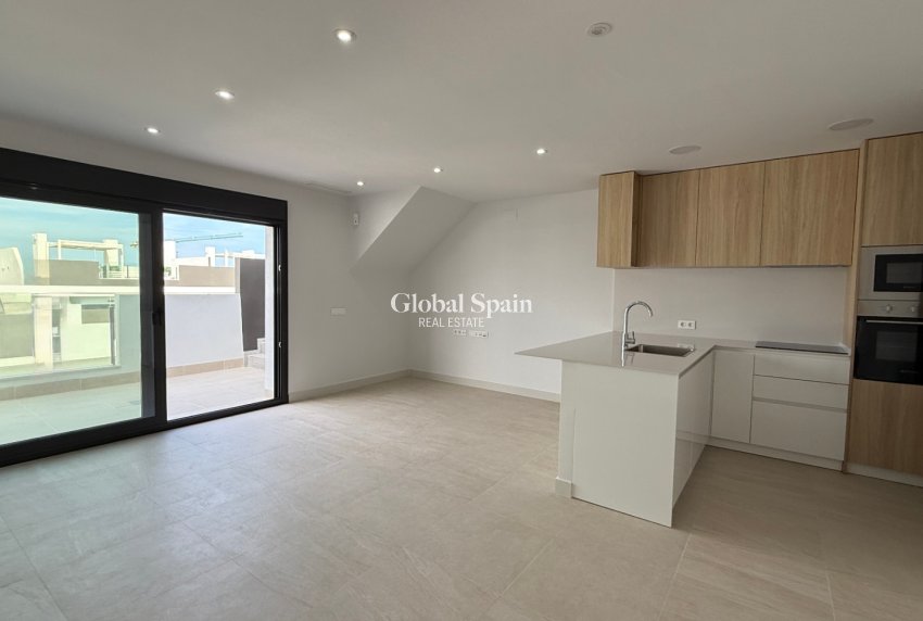 Resale - Apartment -
TORREVIEJA - Costa Blanca Sur