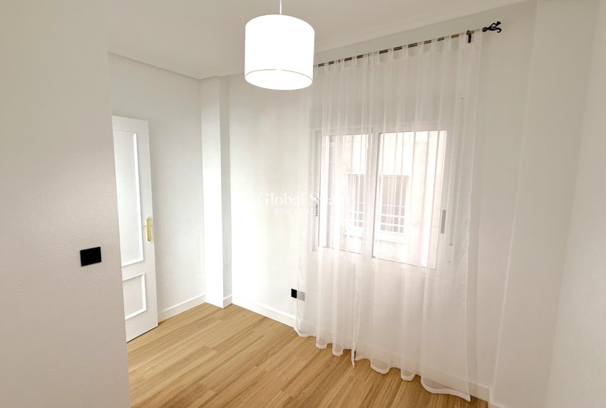 Resale - Apartment -
TORREVIEJA - Costa Blanca Sur