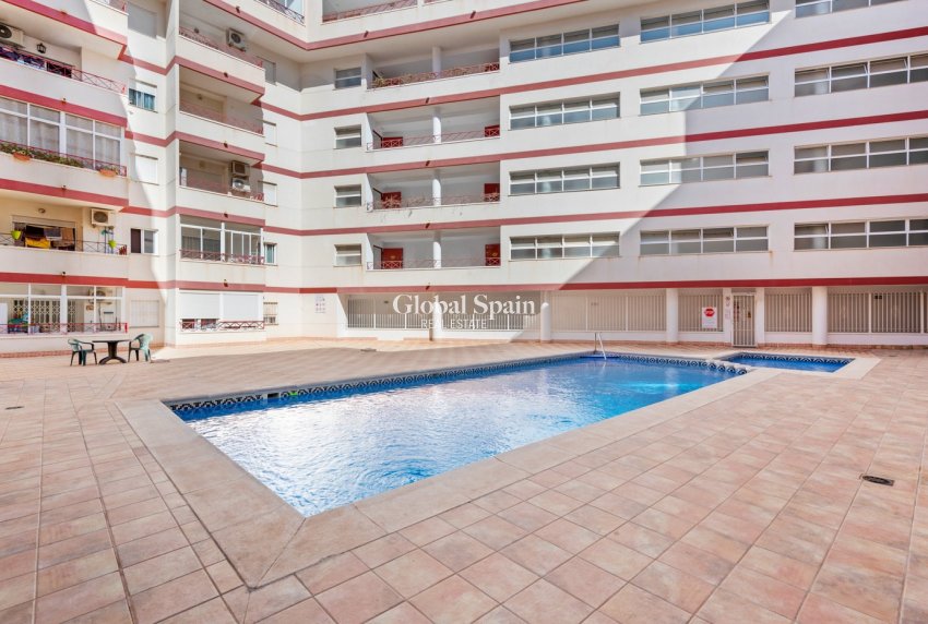 Resale - APARTMENT -
TORREVIEJA - Costa Blanca