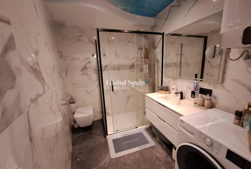 Resale - APARTMENT -
TORREVIEJA - Costa Blanca