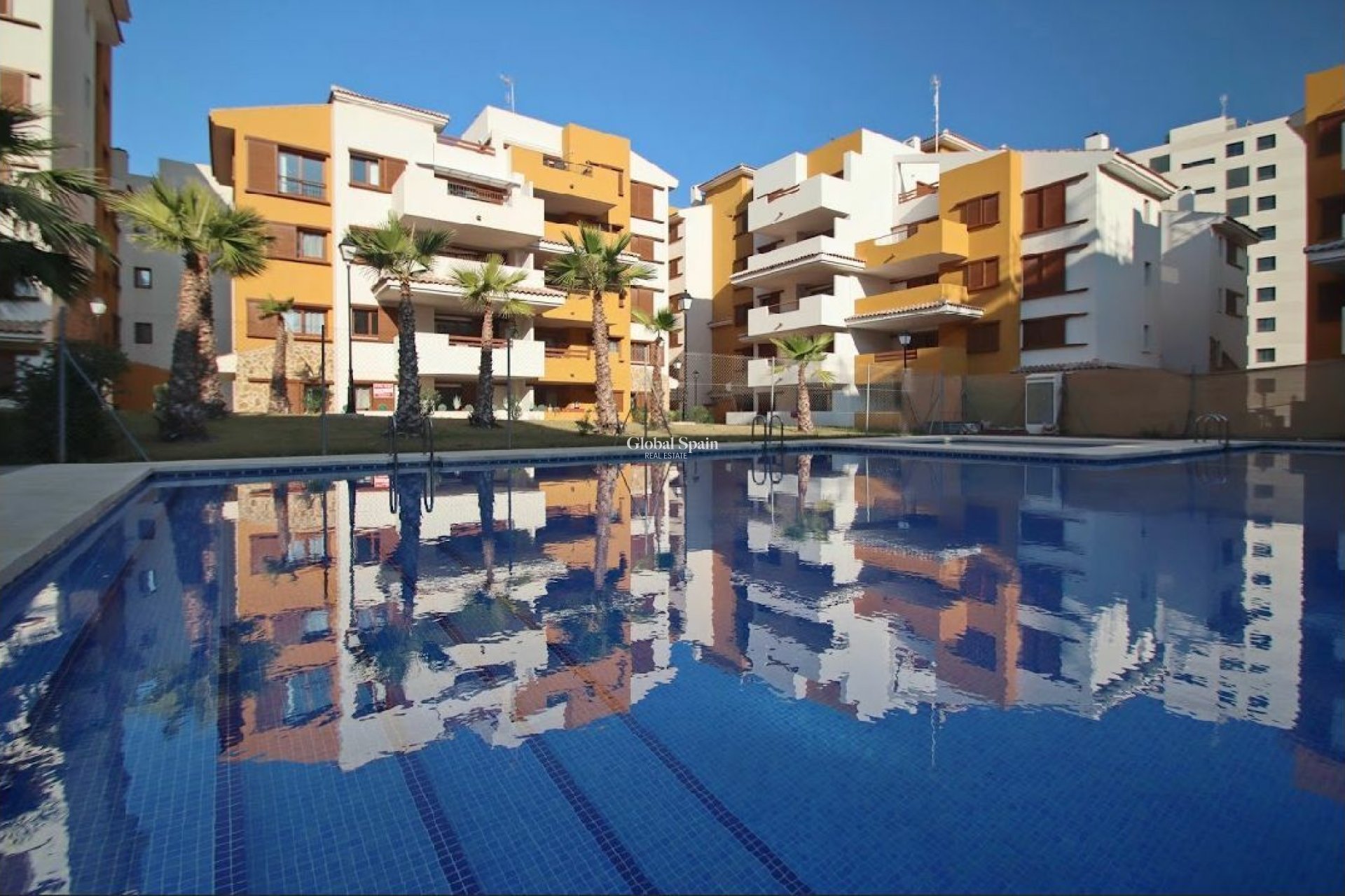 Resale - APARTMENT -
TORREVIEJA - Costa Blanca