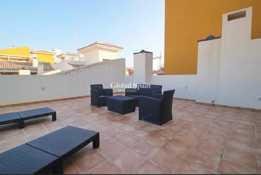 Resale - APARTMENT -
TORREVIEJA - Costa Blanca