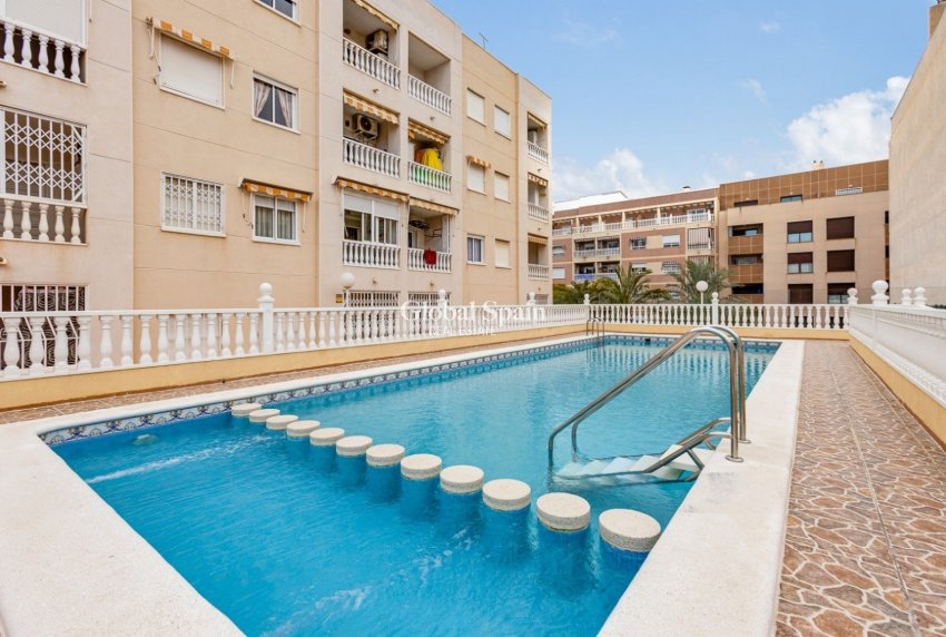Resale - APARTMENT -
TORREVIEJA - Costa Blanca