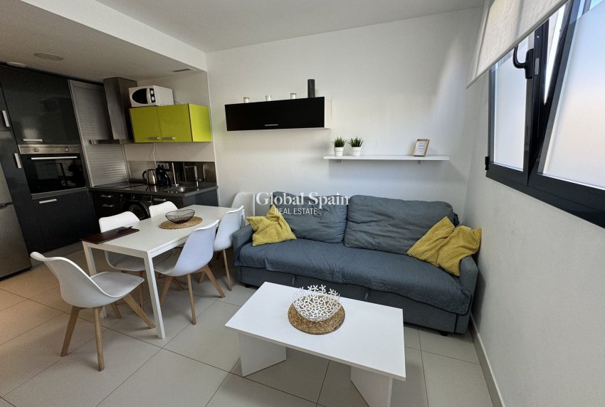 Resale - APARTMENT -
TORREVIEJA - Costa Blanca