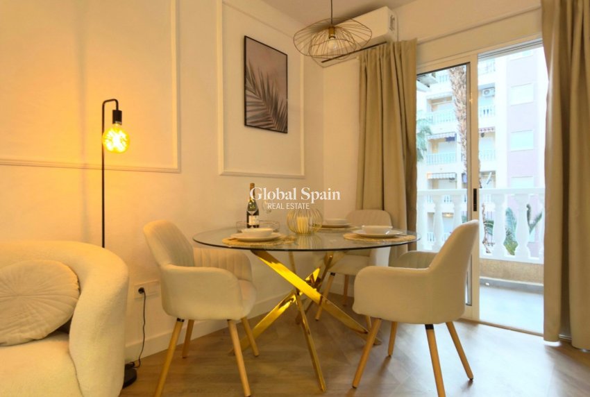 Resale - APARTMENT -
TORREVIEJA - Costa Blanca