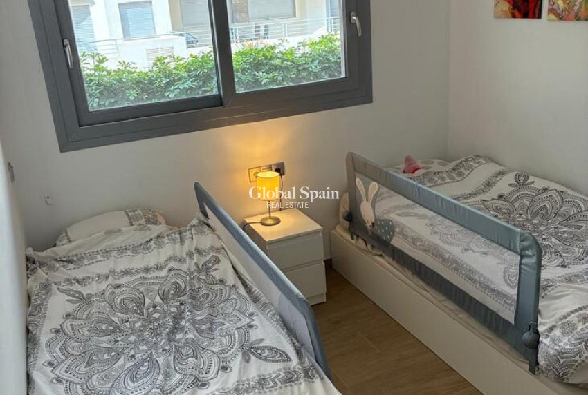 Resale - APARTMENT -
TORREVIEJA - Costa Blanca