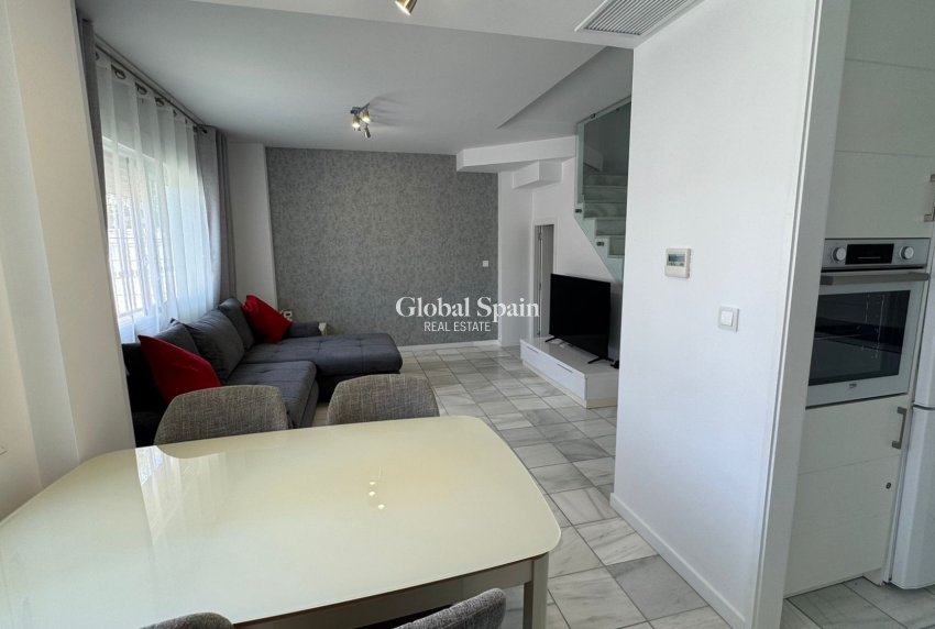 Resale - APARTMENT -
TORREVIEJA - Costa Blanca
