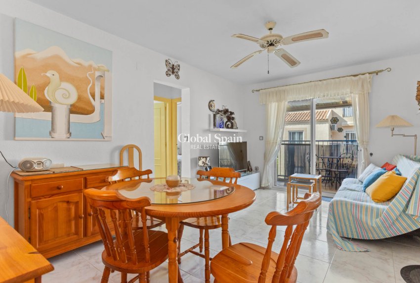 Resale - APARTMENT -
TORREVIEJA - Costa Blanca