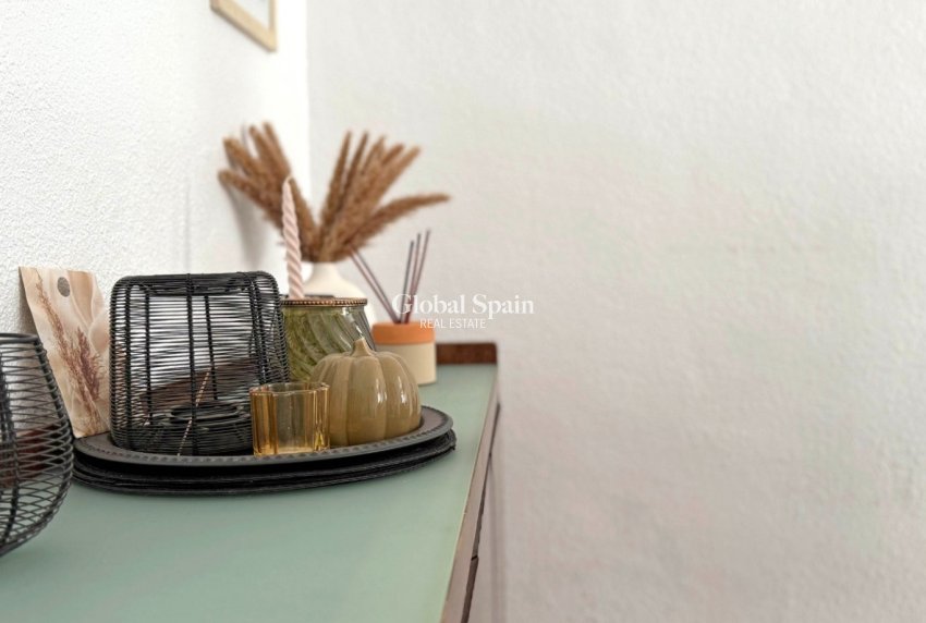 Resale - APARTMENT -
TORREVIEJA - Costa Blanca