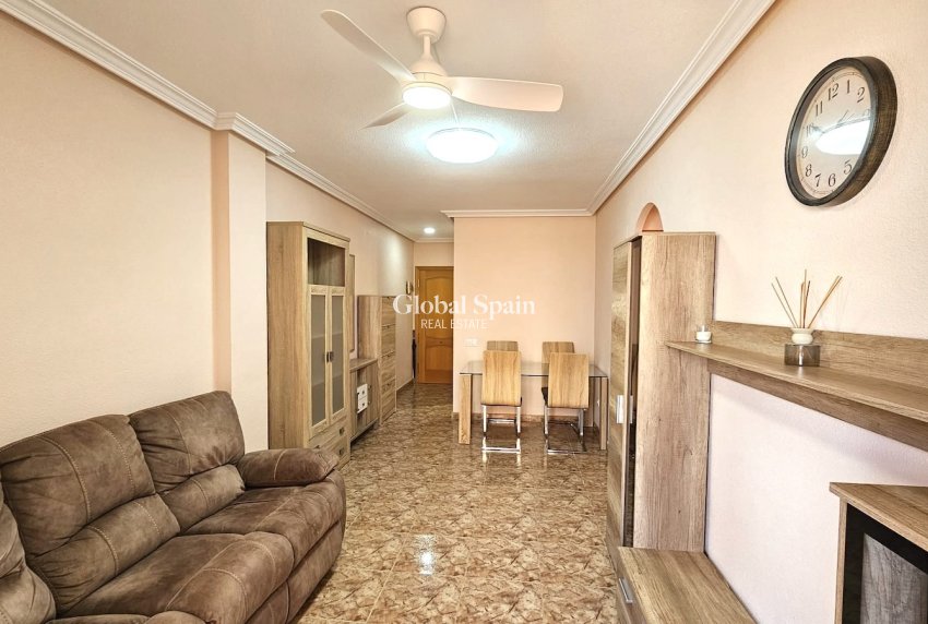Resale - APARTMENT -
TORREVIEJA - Costa Blanca