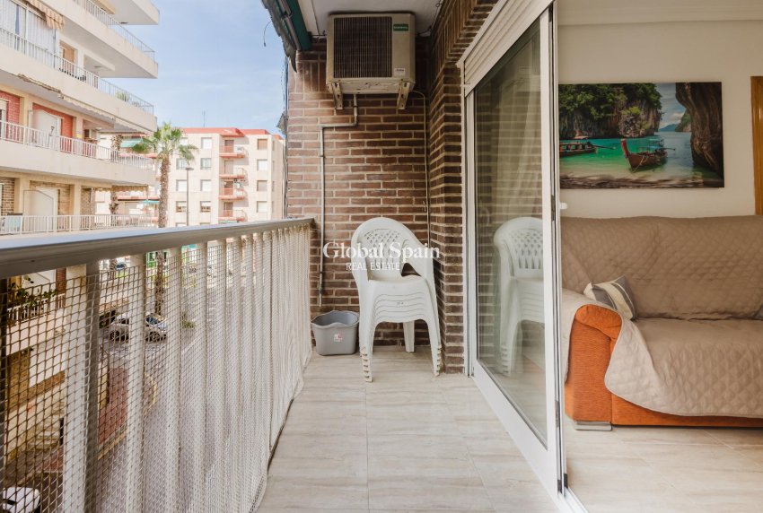 Resale - APARTMENT -
TORREVIEJA - Costa Blanca