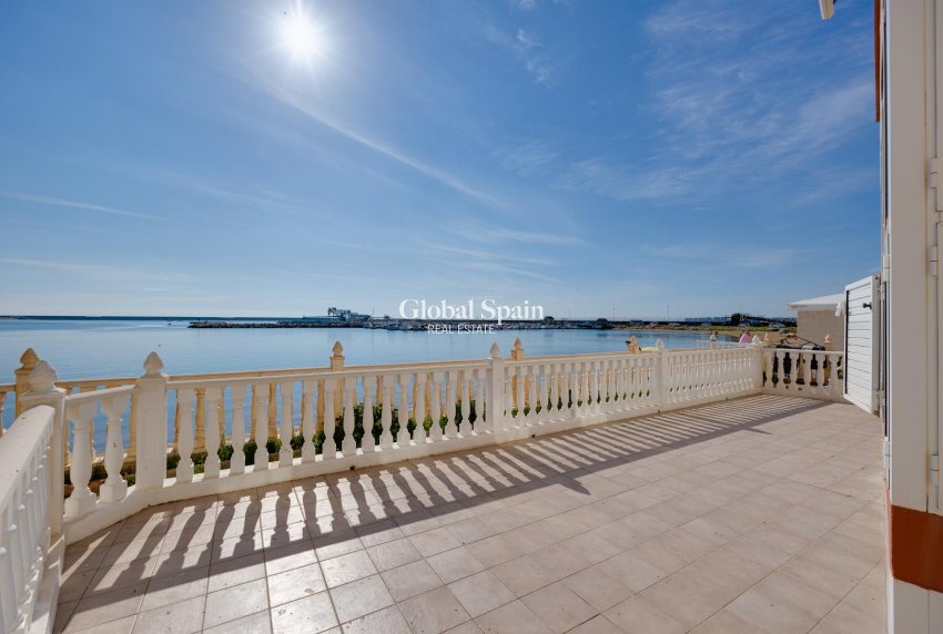 Resale - APARTMENT -
TORREVIEJA - Costa Blanca