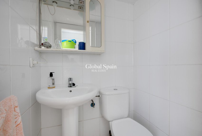 Resale - APARTMENT -
TORREVIEJA - Costa Blanca