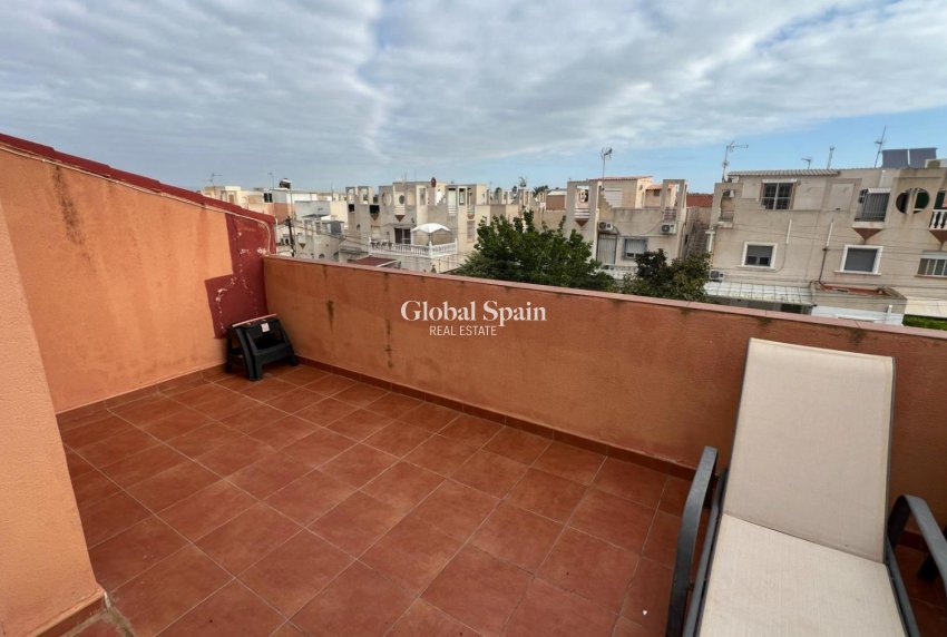 Resale - APARTMENT -
TORREVIEJA - Costa Blanca